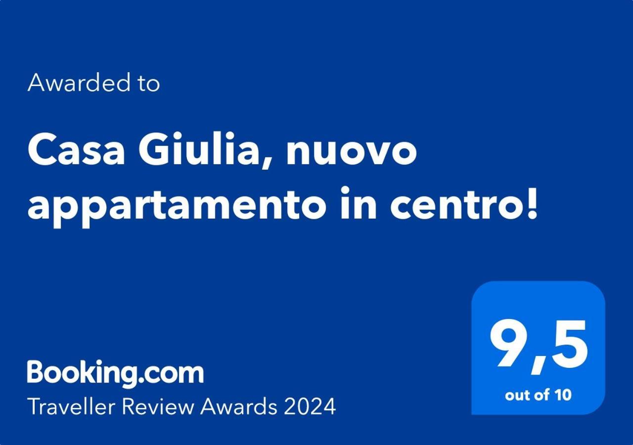 Casa Giulia, Nuovo Appartamento In Centro! Naples Luaran gambar